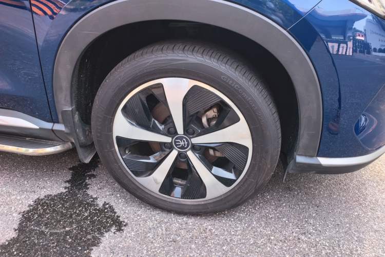 Used BYD Song PLUS New Energy 2021 DM-i 100KM Four-Wheel Drive Flagship PLUS Right Front Wheel Hub