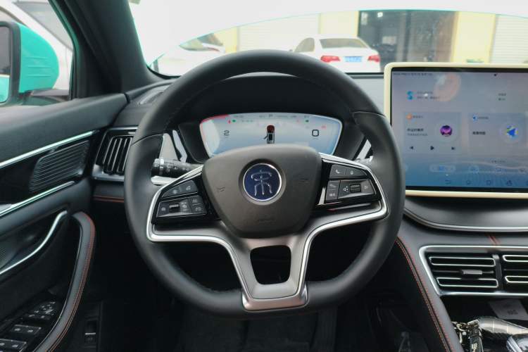 Used BYD Song PLUS New Energy 2021 DM-i 100KM Four-Wheel Drive Flagship PLUS Steering Wheel