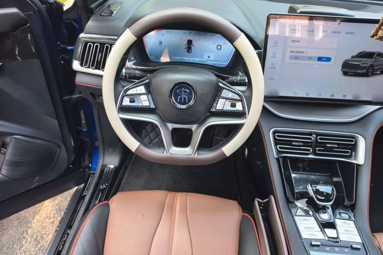 Used BYD Song PLUS New Energy 2021 DM-i 100KM Four-Wheel Drive Flagship PLUS Steering Wheel