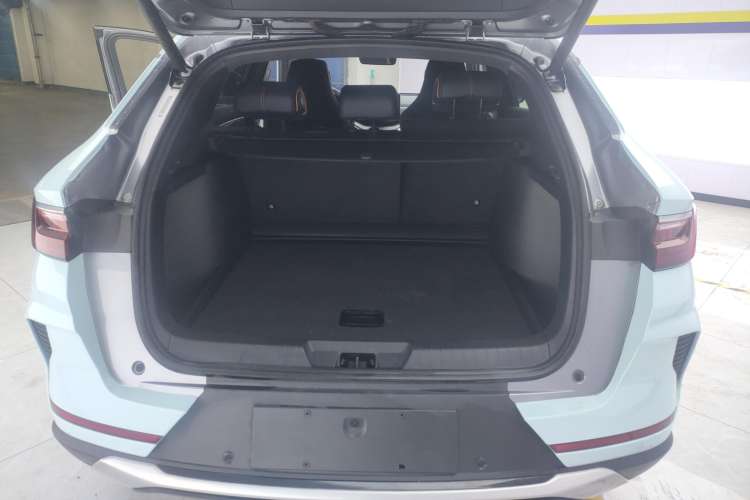 Used BYD Song PLUS New Energy 2021 DM-i 110KM Flagship PLUS Trunk