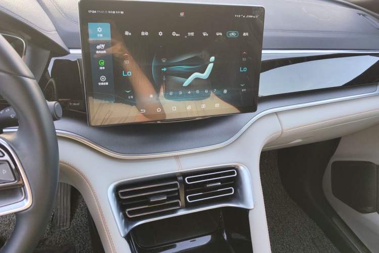 Used BYD Song PLUS New Energy 2021 DM-i 110KM Flagship PLUS Audio And AC Panel