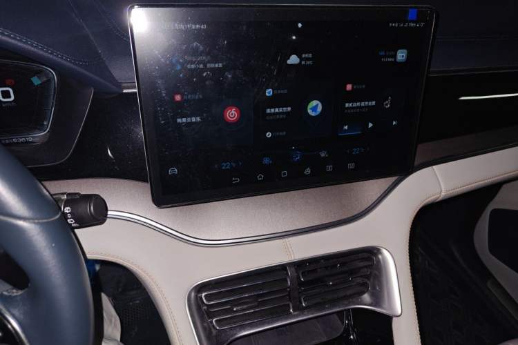 Used BYD Song PLUS New Energy 2021 EV Flagship Model Audio And AC Panel