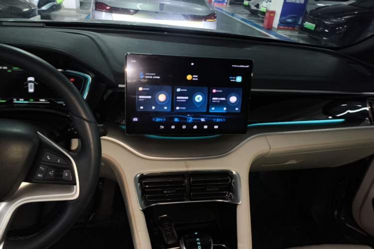 Used BYD Song PLUS New Energy 2021 EV Deluxe Model Audio And AC Panel