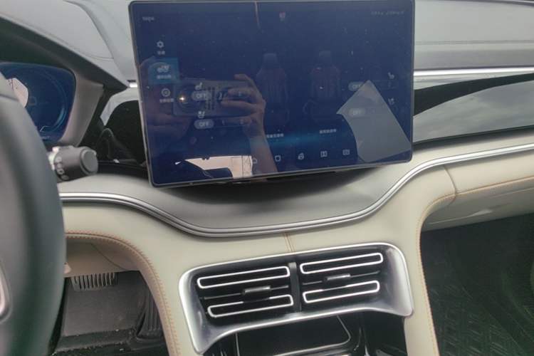 Used BYD Song PLUS New Energy 2021 DM-i 51KM Prestige Model Audio And AC Panel