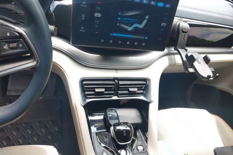 Used BYD Song PLUS New Energy 2021 EV Flagship Model Audio And AC Panel