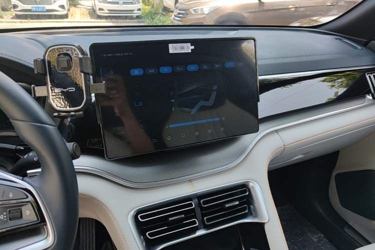 Used BYD Song PLUS New Energy 2021 DM-i 110KM Flagship PLUS Audio And AC Panel
