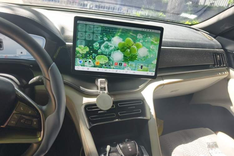 Used BYD Song PLUS New Energy 2021 DM-i 110KM Flagship PLUS Audio And AC Panel