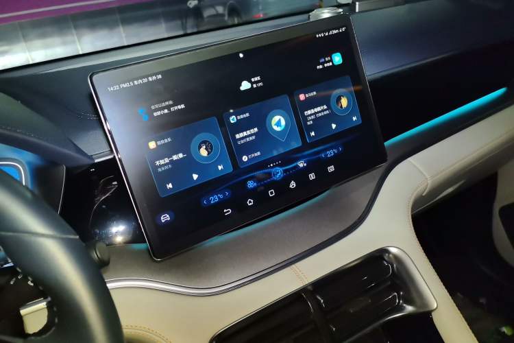 Used BYD Song PLUS New Energy 2021 DM-i 110KM Flagship Model Audio And AC Panel