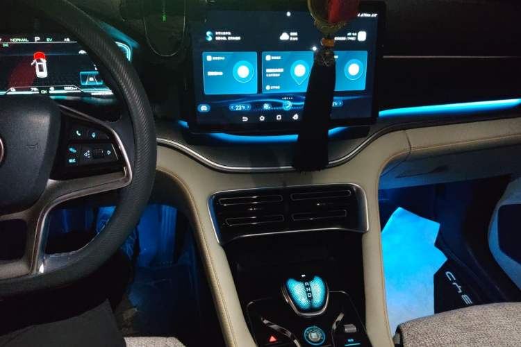 Used BYD Song PLUS New Energy 2021 DM-i 51KM Prestige Model Audio And AC Panel