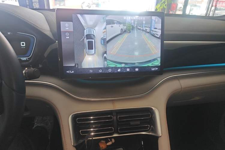 Used BYD Song PLUS New Energy 2021 DM-i 110KM Flagship Model Audio And AC Panel