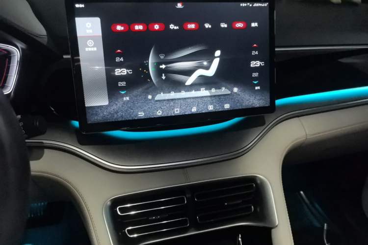 Used BYD Song PLUS New Energy 2021 EV Deluxe Model Audio And AC Panel