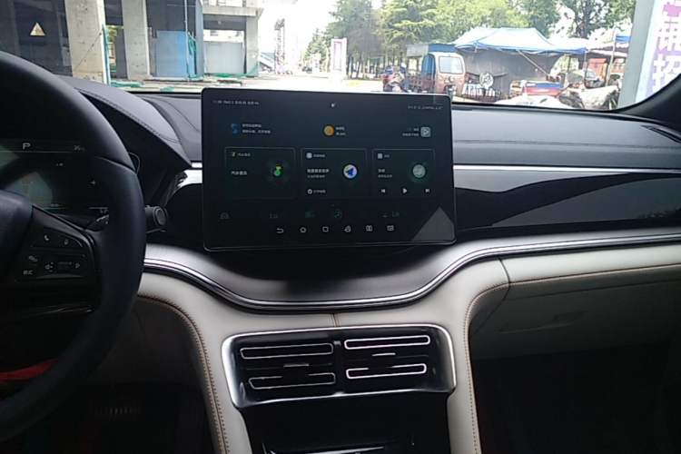 Used BYD Song PLUS New Energy 2021 DM-i 110KM Flagship Model Audio And AC Panel