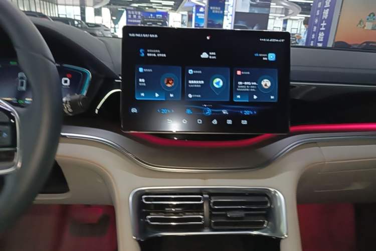 Used BYD Song PLUS New Energy 2021 DM-i 110KM Flagship PLUS Audio And AC Panel