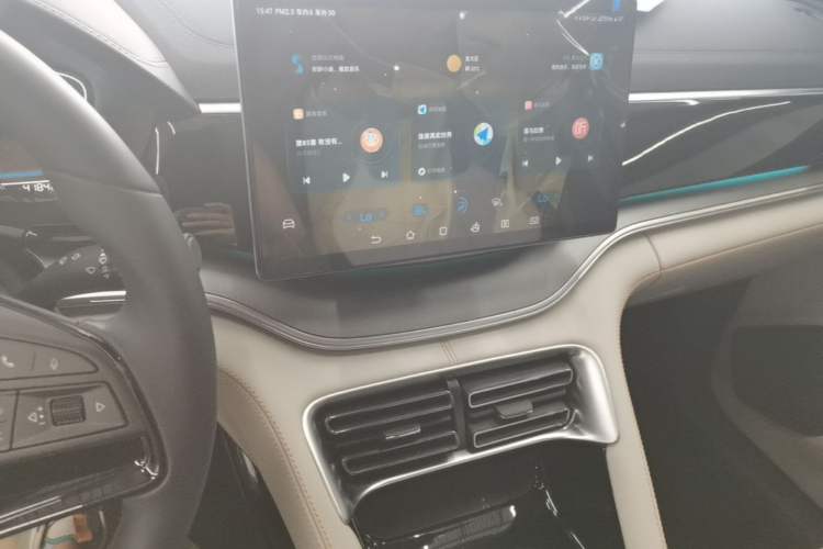 Used BYD Song PLUS New Energy 2021 DM-i 110KM Flagship Model Audio And AC Panel