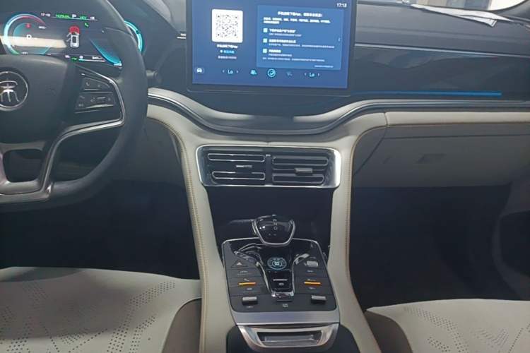 Used BYD Song PLUS New Energy 2021 DM-i 51KM Prestige Model Audio And AC Panel