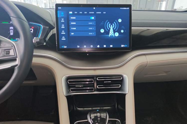 Used BYD Song PLUS New Energy 2021 EV Deluxe Model Audio And AC Panel