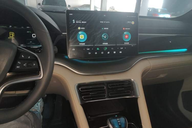Used BYD Song PLUS New Energy 2021 DM-i 51KM Prestige Model Audio And AC Panel