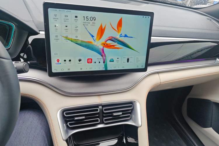 Used BYD Song PLUS New Energy 2021 DM-i 51KM Prestige Model Audio And AC Panel