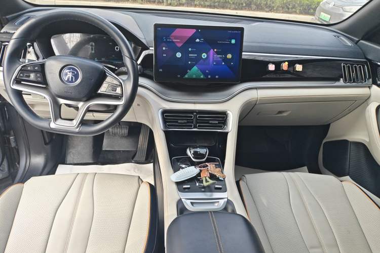 Used BYD Song PLUS New Energy 2021 DM-i 51KM Prestige Model Center Console