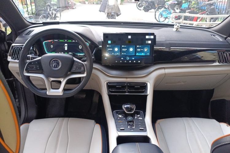 Used BYD Song PLUS New Energy 2021 EV Deluxe Model Center Console