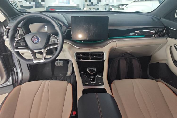 Used BYD Song PLUS New Energy 2021 DM-i 110KM Flagship PLUS Center Console