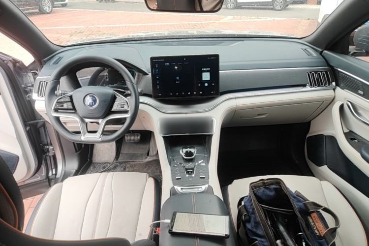 Used BYD Song PLUS New Energy 2021 DM-i 110KM Flagship PLUS Center Console