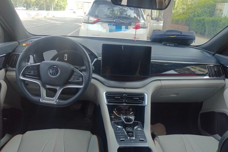 Used BYD Song PLUS New Energy 2021 DM-i 110KM Flagship PLUS Center Console