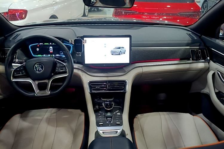 Used BYD Song PLUS New Energy 2021 DM-i 51KM Prestige Model Center Console