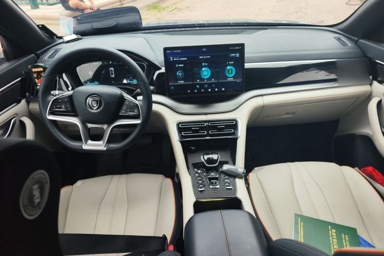 Used BYD Song PLUS New Energy 2021 DM-i 110KM Flagship PLUS Center Console