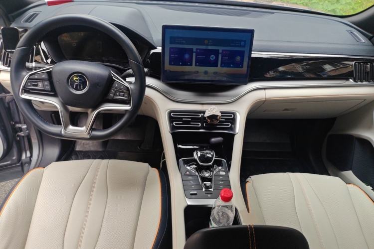 Used BYD Song PLUS New Energy 2021 DM-i 110KM Flagship PLUS Center Console