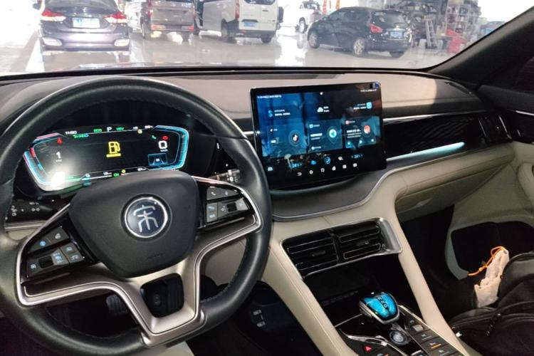 Used BYD Song PLUS New Energy 2021 DM-i 110KM Flagship PLUS Center Console