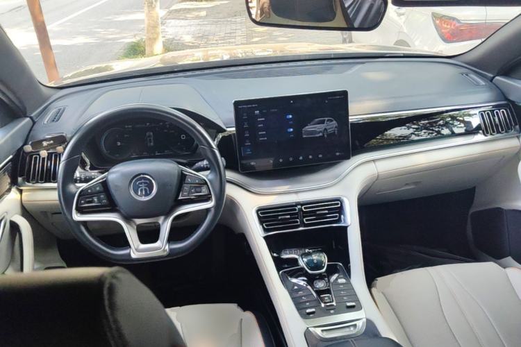 Used BYD Song PLUS New Energy 2021 DM-i 110KM Flagship PLUS Center Console