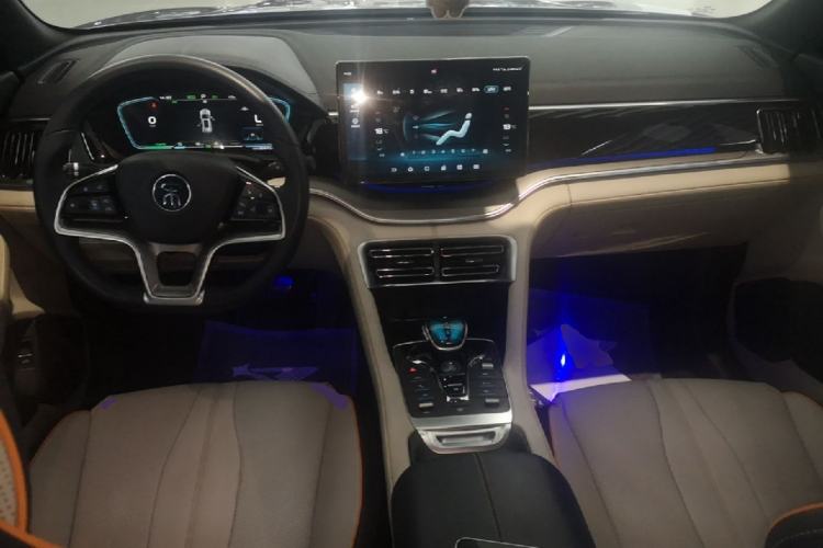 Used BYD Song PLUS New Energy 2021 DM-i 51KM Prestige Model Center Console