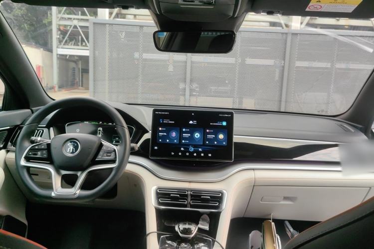 Used BYD Song PLUS New Energy 2021 DM-i 110KM Flagship PLUS Center Console