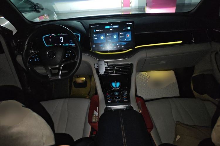 Used BYD Song PLUS New Energy 2021 DM-i 110KM Flagship PLUS Center Console