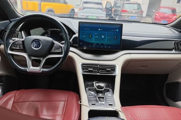 Used BYD Song PLUS New Energy 2021 DM-i 51KM Prestige Model Center Console