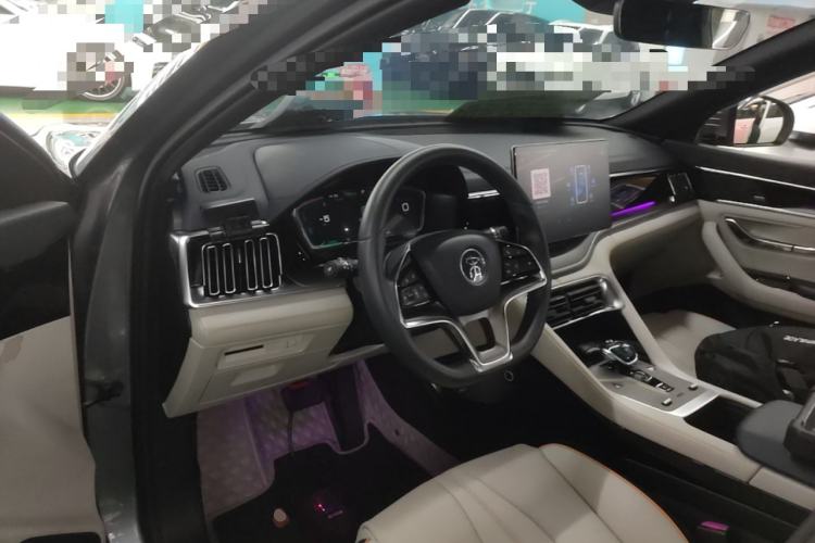 Used BYD Song PLUS New Energy 2021 DM-i 110KM Flagship PLUS Center Console