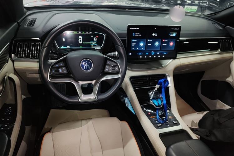 Used BYD Song PLUS New Energy 2021 DM-i 110KM Flagship PLUS Center Console