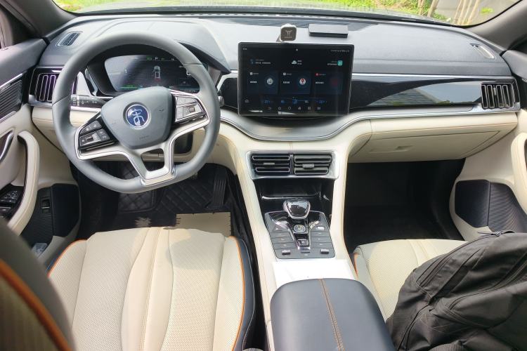 Used BYD Song PLUS New Energy 2021 DM-i 51KM Prestige Model Center Console