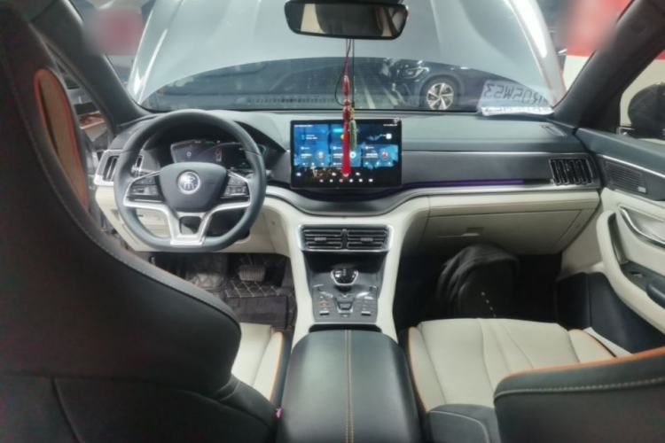 Used BYD Song PLUS New Energy 2021 DM-i 110KM Flagship PLUS Center Console