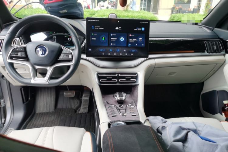 Used BYD Song PLUS New Energy 2021 DM-i 110KM Flagship PLUS Center Console