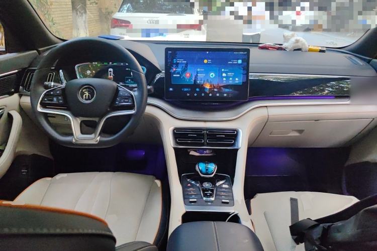 Used BYD Song PLUS New Energy 2021 DM-i 51KM Prestige Model Center Console