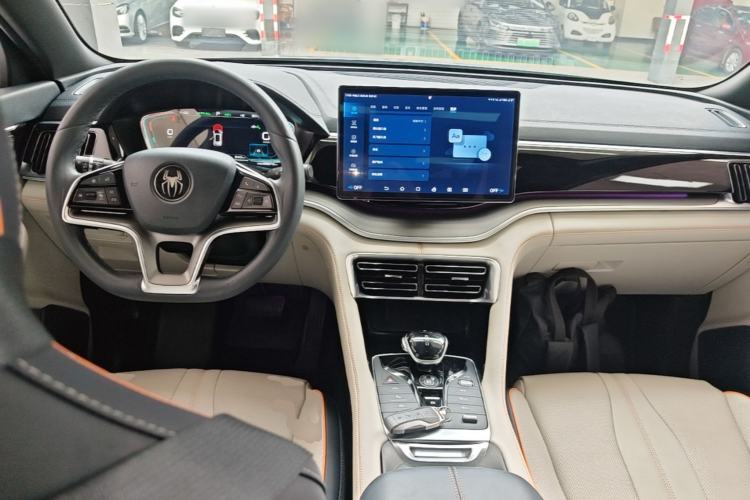 Used BYD Song PLUS New Energy 2021 DM-i 110KM Flagship PLUS Center Console