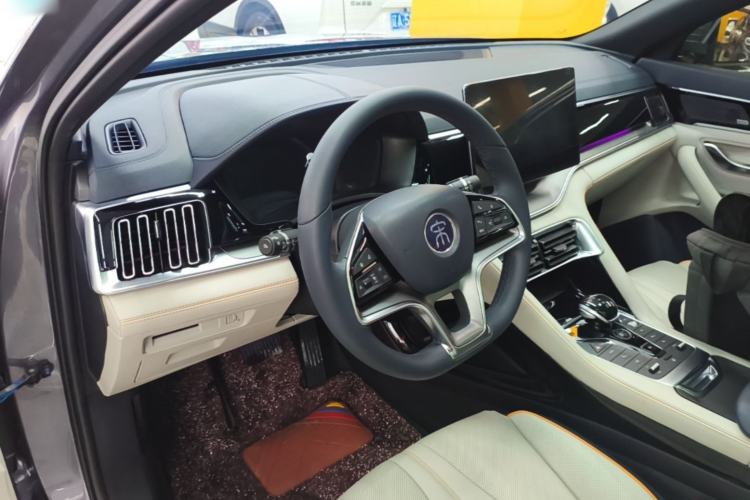 Used BYD Song PLUS New Energy 2021 DM-i 110KM Flagship PLUS Center Console