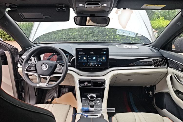 Used BYD Song PLUS New Energy 2021 DM-i 110KM Flagship PLUS Center Console