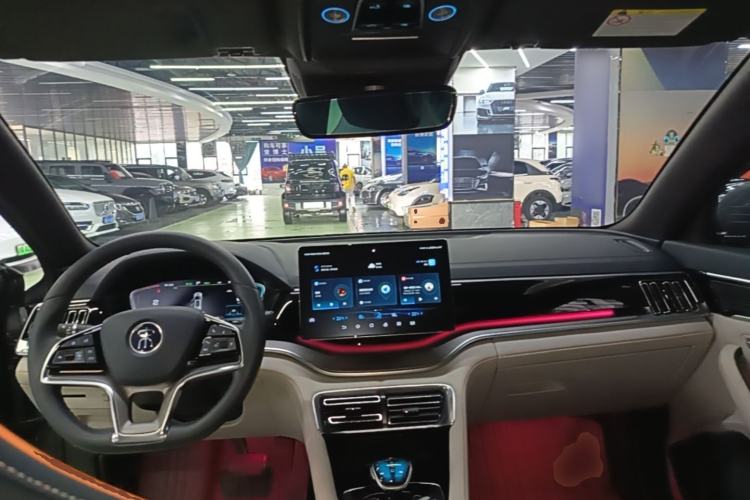 Used BYD Song PLUS New Energy 2021 DM-i 110KM Flagship PLUS Center Console