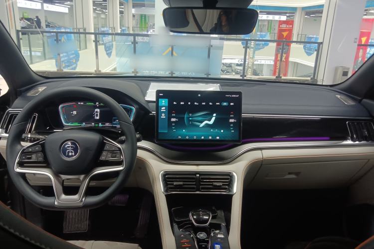 Used BYD Song PLUS New Energy 2021 DM-i 51KM Prestige Model Center Console