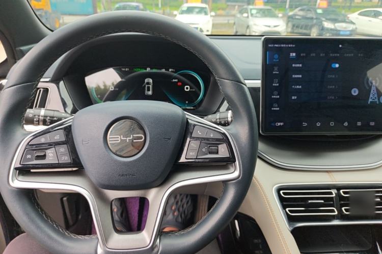 Used BYD Song PLUS New Energy 2021 DM-i 110KM Flagship PLUS Center Console