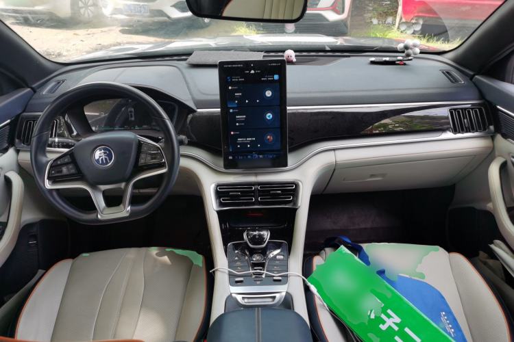 Used BYD Song PLUS New Energy 2021 DM-i 110KM Flagship PLUS Center Console