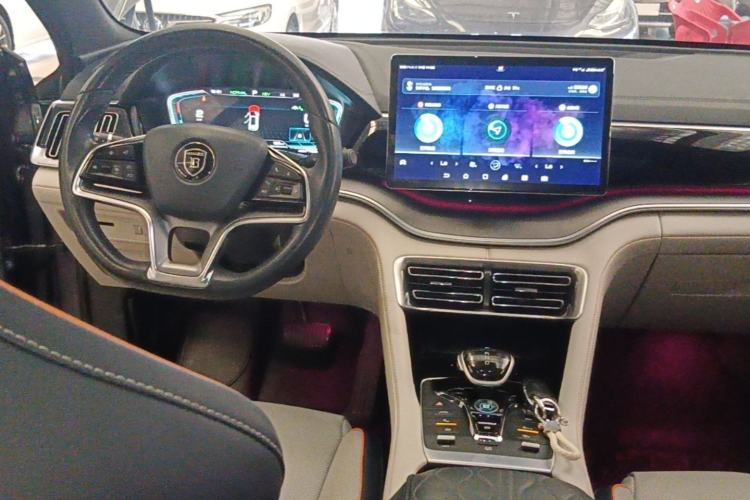 Used BYD Song PLUS New Energy 2021 DM-i 110KM Flagship PLUS Center Console